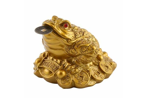 Attract Wealth with Feng Shui: The Art of Placing the Money Toad